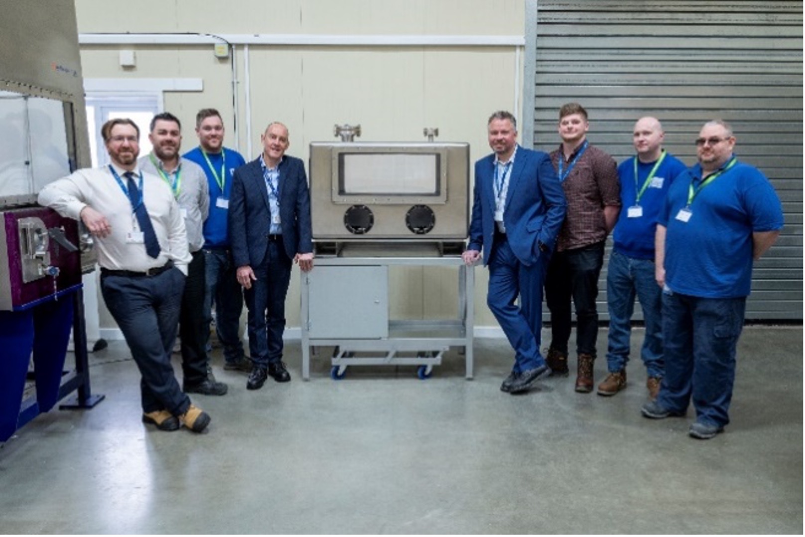 Cyclife Aquila Nuclear and Portsmouth Aviation Team with their glovebox